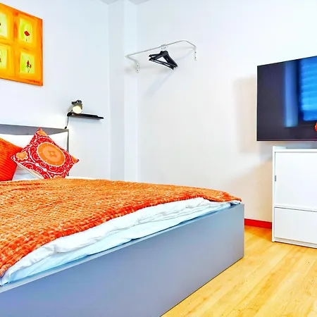 Zentrales 2-sz-apartment Nr 2 - Top-lage Am Hbf Apartament